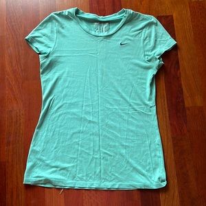 Nike top large
